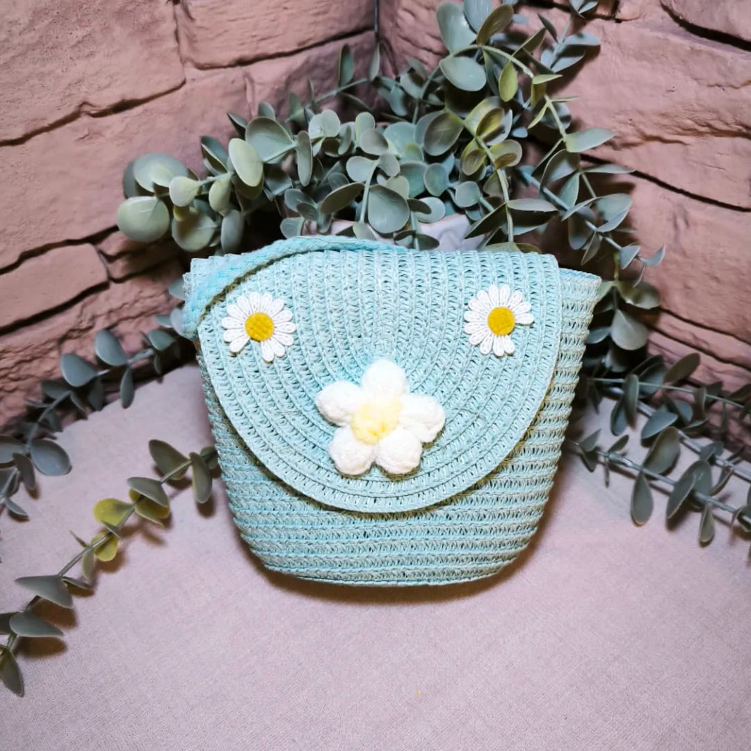 ✨ Bolso tejido con decoración 🌸