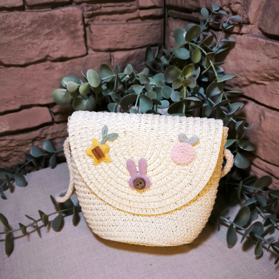 ✨ Bolso tejido con decoración 🌸