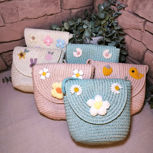 ✨ Bolso tejido con decoración 🌸