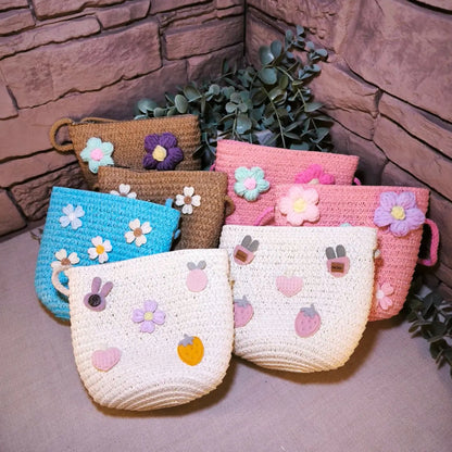 ✨ Bolso tejido con decoración 🌸