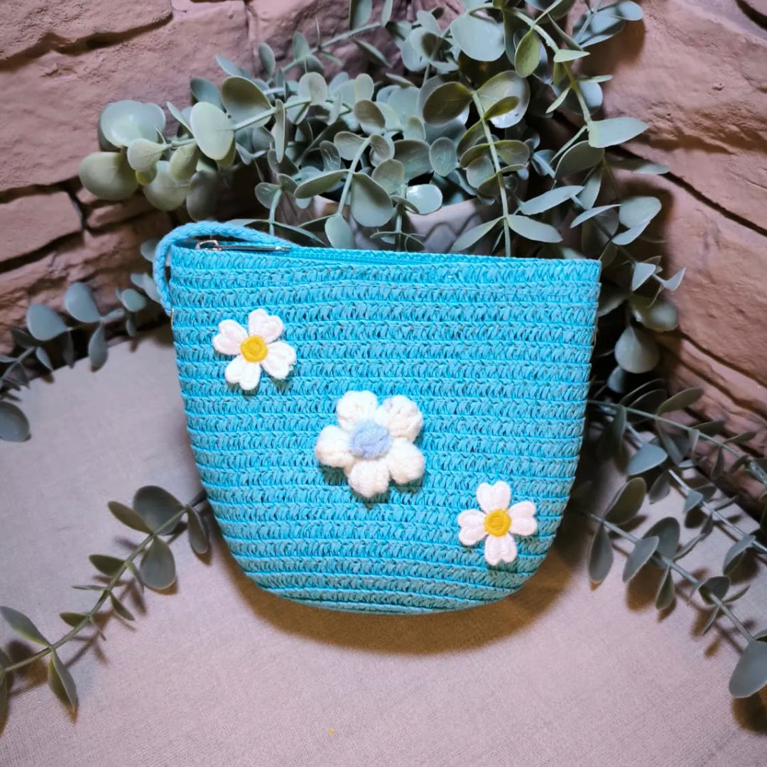 ✨ Bolso tejido con decoración 🌸