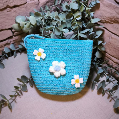 ✨ Bolso tejido con decoración 🌸